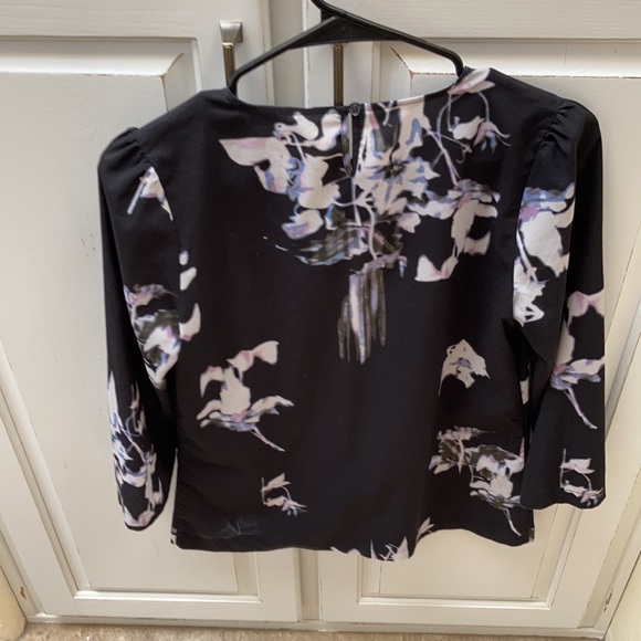 French Connection long sleeve blouse. - Picture 3 of 3